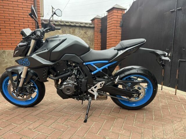 Сузуки Другая, объемом двигателя 0.78 л и пробегом 0 тыс. км за 9000 $, фото 6 на Automoto.ua