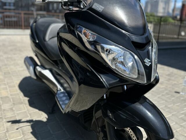 Сузуки Другая, объемом двигателя 14.86 л и пробегом 0 тыс. км за 2000 $, фото 1 на Automoto.ua