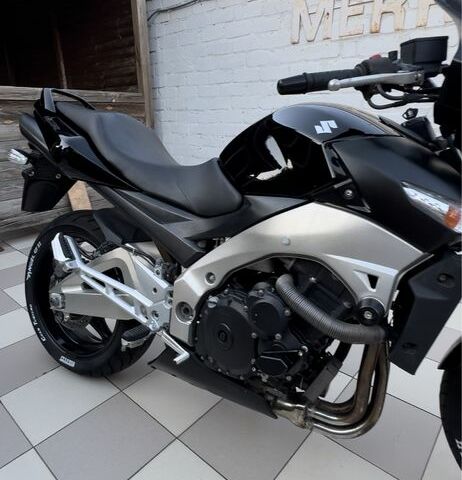 Сузуки Другая, объемом двигателя 0.4 л и пробегом 0 тыс. км за 3750 $, фото 2 на Automoto.ua