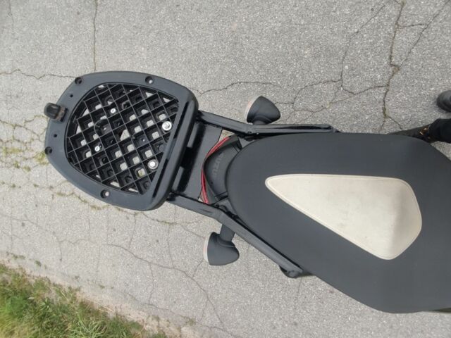 Сузуки Другая, объемом двигателя 0.65 л и пробегом 0 тыс. км за 4400 $, фото 9 на Automoto.ua