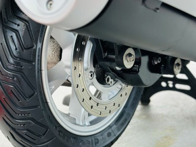 Сузуки Другая, объемом двигателя 0.25 л и пробегом 0 тыс. км за 2300 $, фото 10 на Automoto.ua