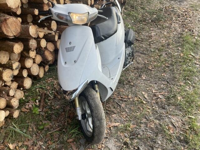 Сузуки Другая, объемом двигателя 49 л и пробегом 0 тыс. км за 500 $, фото 2 на Automoto.ua