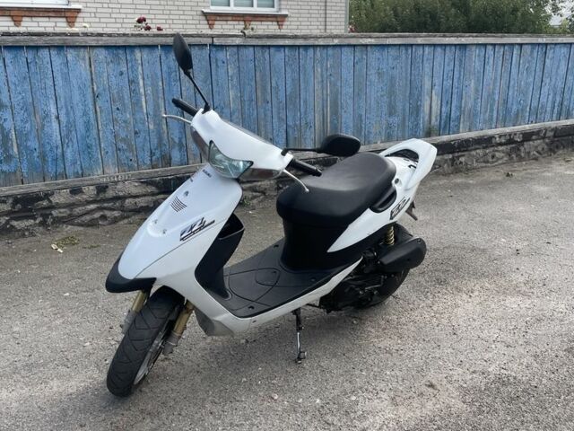 Сузуки Другая, объемом двигателя 50 л и пробегом 0 тыс. км за 603 $, фото 5 на Automoto.ua