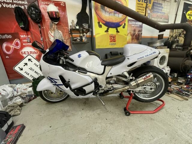 Сузуки Другая, объемом двигателя 13 л и пробегом 0 тыс. км за 9000 $, фото 6 на Automoto.ua