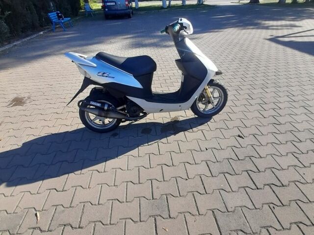 Сузуки Другая, объемом двигателя 49 л и пробегом 0 тыс. км за 617 $, фото 6 на Automoto.ua