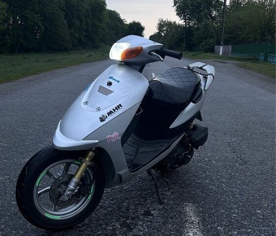 Сузуки Другая, объемом двигателя 65 л и пробегом 0 тыс. км за 571 $, фото 1 на Automoto.ua