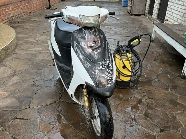 Сузуки Другая, объемом двигателя 0 л и пробегом 0 тыс. км за 594 $, фото 7 на Automoto.ua