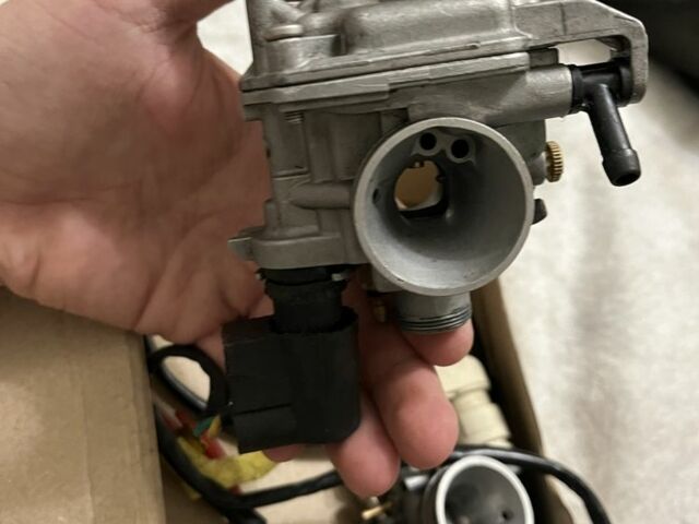 Сузуки Другая, объемом двигателя 0 л и пробегом 0 тыс. км за 14 $, фото 1 на Automoto.ua