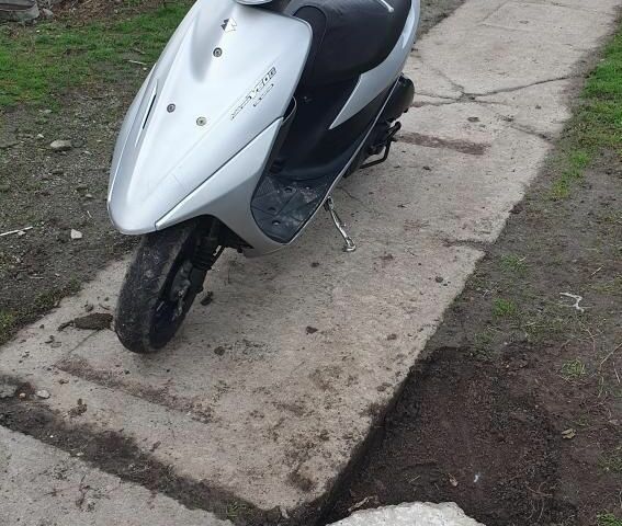 Сузуки Другая, объемом двигателя 50 л и пробегом 0 тыс. км за 377 $, фото 6 на Automoto.ua