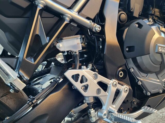 Сузуки Другая, объемом двигателя 0 л и пробегом 0 тыс. км за 4150 $, фото 6 на Automoto.ua