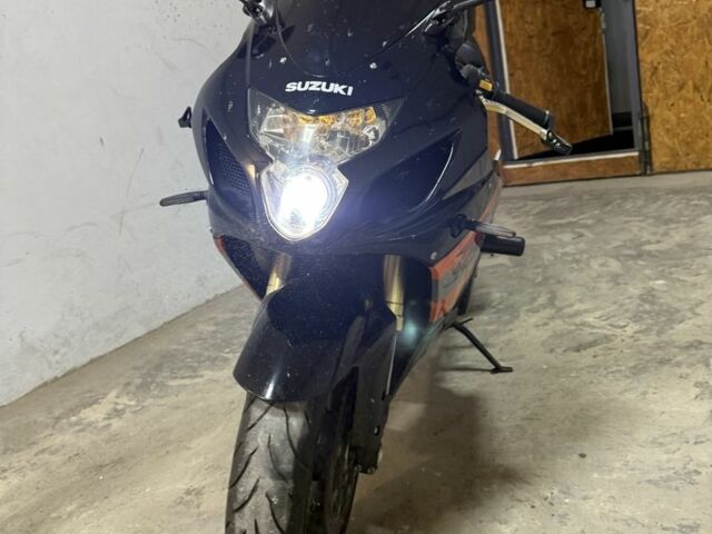 Сузуки Другая, объемом двигателя 0.6 л и пробегом 0 тыс. км за 4000 $, фото 5 на Automoto.ua