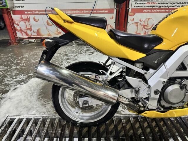 Сузукі Інша, об'ємом двигуна 0.65 л та пробігом 0 тис. км за 3800 $, фото 12 на Automoto.ua