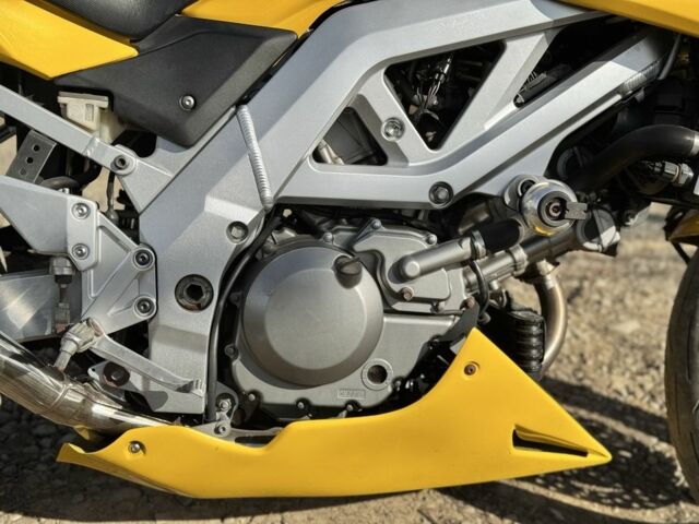 Сузукі Інша, об'ємом двигуна 0.65 л та пробігом 0 тис. км за 3800 $, фото 3 на Automoto.ua