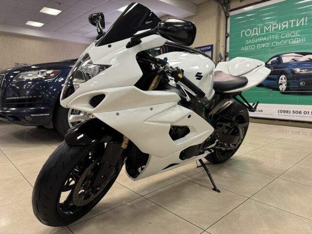 Сузукі Інша, об'ємом двигуна 1 л та пробігом 0 тис. км за 8900 $, фото 2 на Automoto.ua