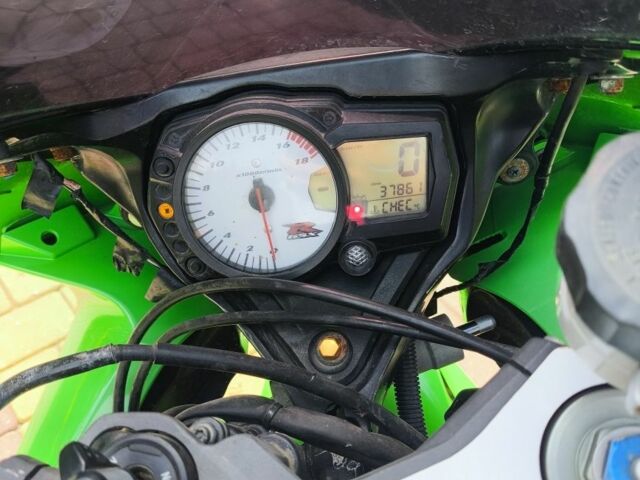 Сузуки Другая, объемом двигателя 0.75 л и пробегом 0 тыс. км за 3000 $, фото 3 на Automoto.ua