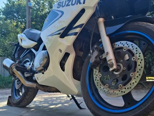 Сузукі Інша, об'ємом двигуна 0.5 л та пробігом 0 тис. км за 3300 $, фото 3 на Automoto.ua