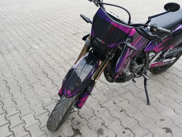 Сузукі Інша, об'ємом двигуна 0.4 л та пробігом 0 тис. км за 4100 $, фото 1 на Automoto.ua