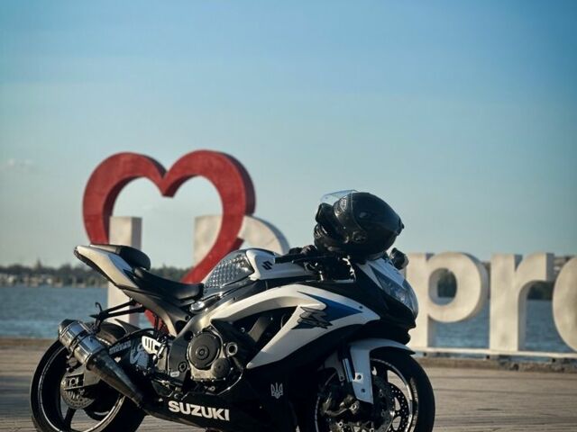 Сузуки Другая, объемом двигателя 0.75 л и пробегом 0 тыс. км за 5999 $, фото 3 на Automoto.ua