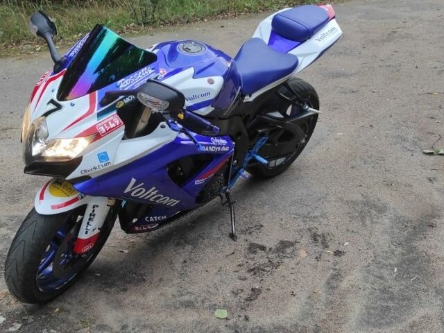 Сузуки Другая, объемом двигателя 0.6 л и пробегом 0 тыс. км за 6400 $, фото 1 на Automoto.ua