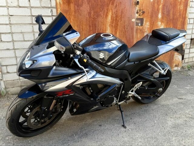 Сузуки Другая, объемом двигателя 0.75 л и пробегом 0 тыс. км за 9100 $, фото 10 на Automoto.ua