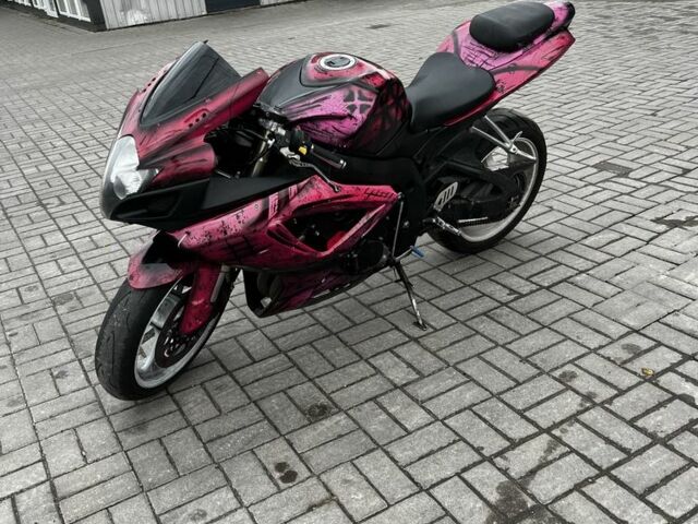 Сузуки Другая, объемом двигателя 0.6 л и пробегом 0 тыс. км за 3200 $, фото 5 на Automoto.ua