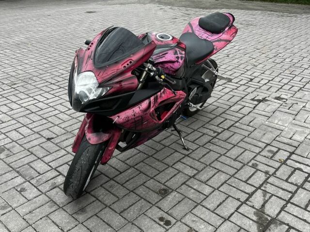 Сузуки Другая, объемом двигателя 0.6 л и пробегом 0 тыс. км за 3200 $, фото 2 на Automoto.ua