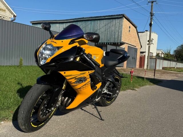 Сузуки Другая, объемом двигателя 0.75 л и пробегом 0 тыс. км за 9000 $, фото 1 на Automoto.ua