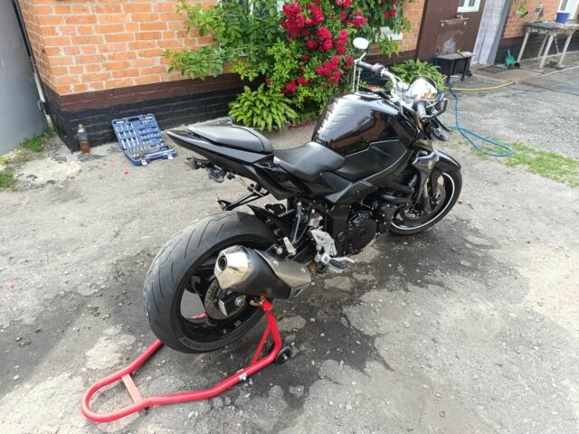 Сузуки Другая, объемом двигателя 0.75 л и пробегом 0 тыс. км за 3500 $, фото 5 на Automoto.ua