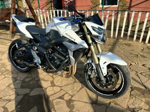 Сузукі Інша, об'ємом двигуна 0.75 л та пробігом 0 тис. км за 4444 $, фото 10 на Automoto.ua