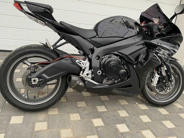 Сузуки Другая, объемом двигателя 0.6 л и пробегом 0 тыс. км за 9500 $, фото 2 на Automoto.ua