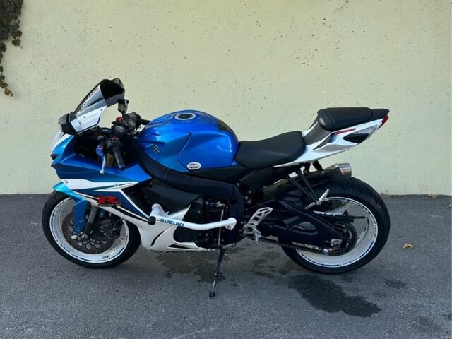 Сузуки Другая, объемом двигателя 0.6 л и пробегом 0 тыс. км за 4700 $, фото 4 на Automoto.ua