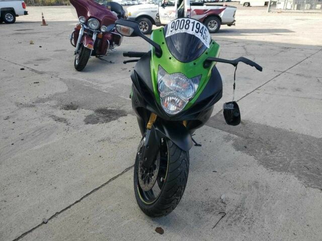 Сузуки Другая, объемом двигателя 0.75 л и пробегом 0 тыс. км за 2300 $, фото 6 на Automoto.ua