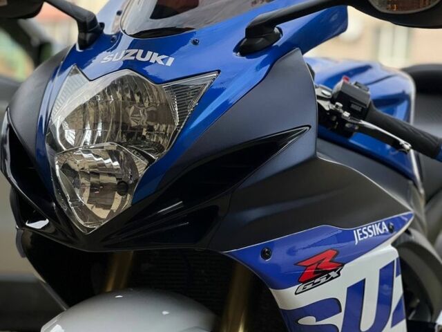 Сузуки Другая, объемом двигателя 0.75 л и пробегом 0 тыс. км за 5000 $, фото 4 на Automoto.ua