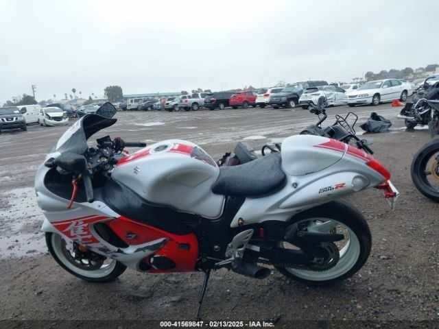 Сузуки Другая, объемом двигателя 1.3 л и пробегом 0 тыс. км за 3500 $, фото 12 на Automoto.ua