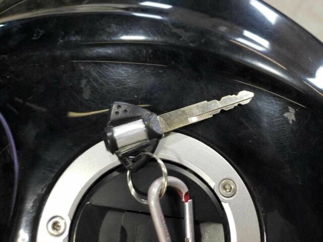 Сузуки Другая, объемом двигателя 0.75 л и пробегом 0 тыс. км за 3000 $, фото 7 на Automoto.ua