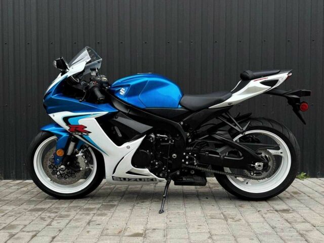 Сузукі Інша, об'ємом двигуна 0.6 л та пробігом 0 тис. км за 9500 $, фото 4 на Automoto.ua