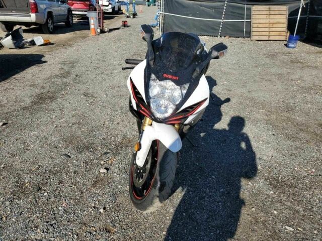 Сузукі Інша, об'ємом двигуна 0.75 л та пробігом 0 тис. км за 2500 $, фото 1 на Automoto.ua