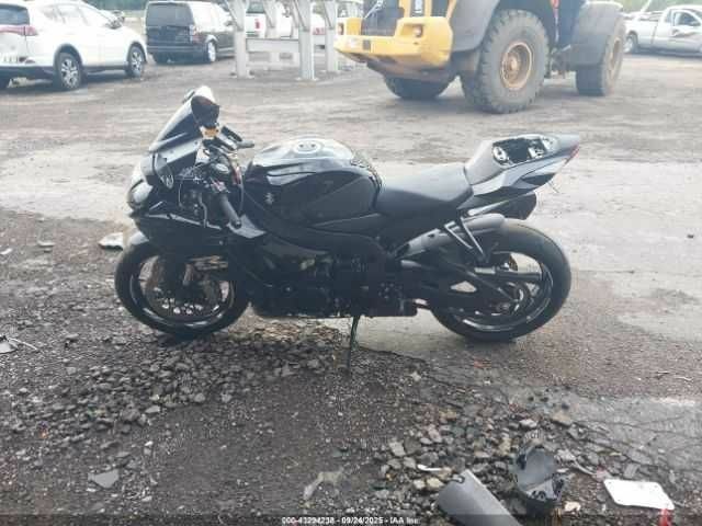 Сузукі Інша, об'ємом двигуна 0.75 л та пробігом 0 тис. км за 3500 $, фото 9 на Automoto.ua