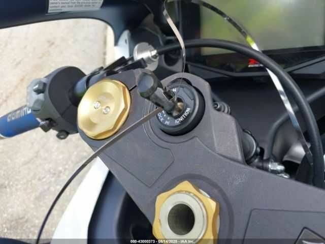 Сузуки Другая, объемом двигателя 1 л и пробегом 0 тыс. км за 5000 $, фото 11 на Automoto.ua