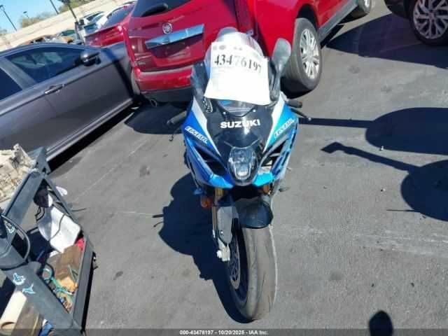 Сузуки Другая, объемом двигателя 1 л и пробегом 0 тыс. км за 4500 $, фото 4 на Automoto.ua