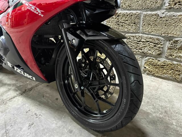 Сузуки Другая, объемом двигателя 0.25 л и пробегом 0 тыс. км за 4100 $, фото 8 на Automoto.ua