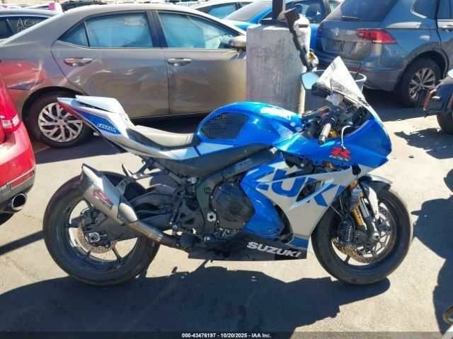 Сузуки Другая, объемом двигателя 1 л и пробегом 0 тыс. км за 4500 $, фото 10 на Automoto.ua