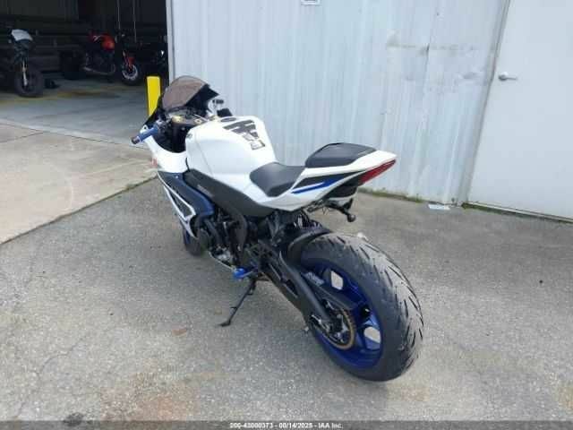 Сузуки Другая, объемом двигателя 1 л и пробегом 0 тыс. км за 5000 $, фото 2 на Automoto.ua