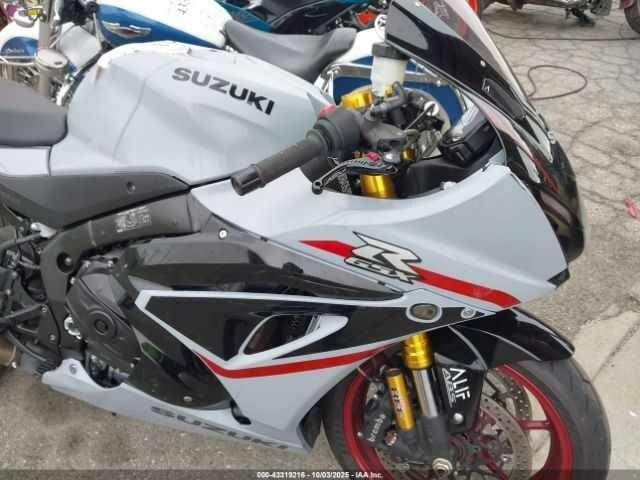 Сузуки Другая, объемом двигателя 1 л и пробегом 0 тыс. км за 6500 $, фото 17 на Automoto.ua