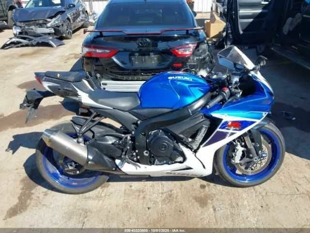 Сузуки Другая, объемом двигателя 0.6 л и пробегом 0 тыс. км за 3500 $, фото 8 на Automoto.ua