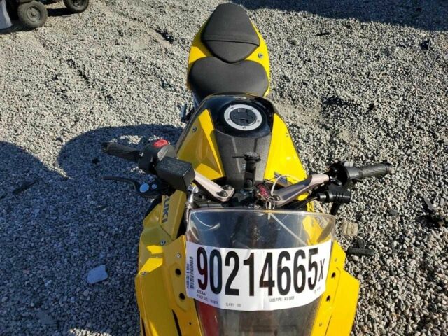 Сузуки Другая, объемом двигателя 0.8 л и пробегом 0 тыс. км за 3000 $, фото 2 на Automoto.ua