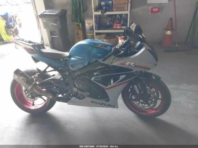 Сузуки Другая, объемом двигателя 1 л и пробегом 0 тыс. км за 6000 $, фото 11 на Automoto.ua