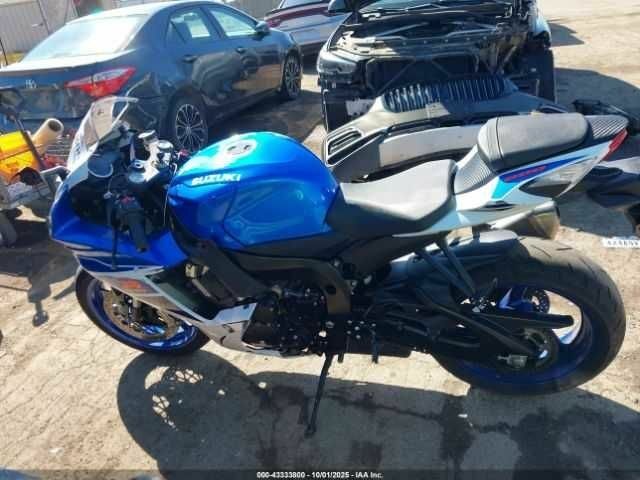 Сузукі Інша, об'ємом двигуна 0.6 л та пробігом 0 тис. км за 3600 $, фото 3 на Automoto.ua