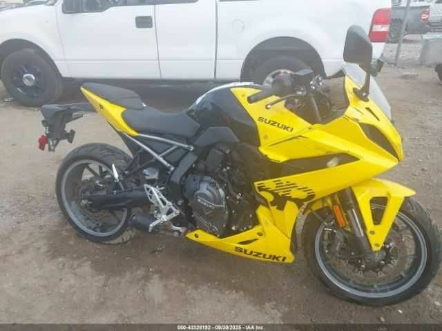 Сузуки Другая, объемом двигателя 0.8 л и пробегом 0 тыс. км за 2000 $, фото 8 на Automoto.ua