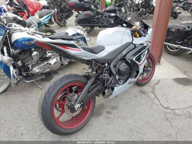 Сузуки Другая, объемом двигателя 1 л и пробегом 0 тыс. км за 6500 $, фото 3 на Automoto.ua